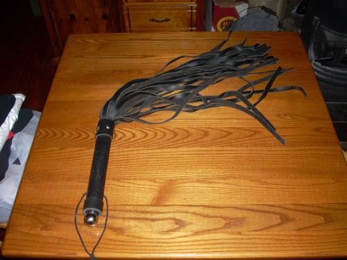 Black/silver Leather 26 Tail Flogger Whip - NEW HORSE TRAINING TOOL