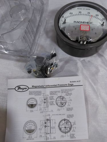 DWYER MAGNEHELIC 2000-00 DIFFERENTIAL PRESSURE GAUGE W02V EB NEW FAST CALC SHPNG