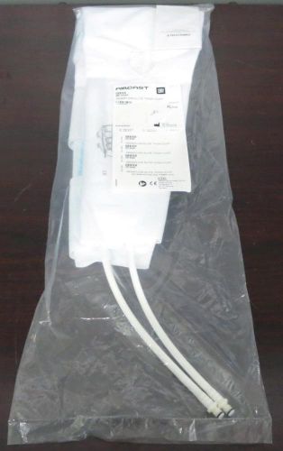 NEW 1 Pair of Aircast Venaflow Elite Thigh Cuffs REF 3045 Universal Size