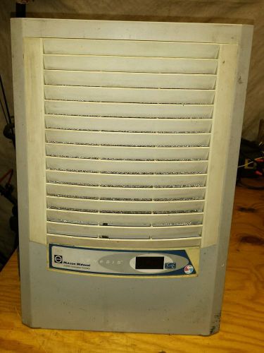 McLean Midwest Hoffman M17-0216-G009 enclosure air conditioner