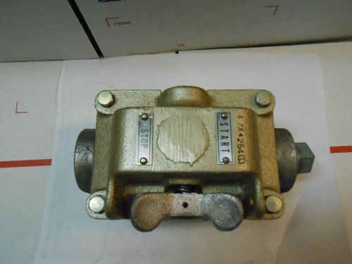 47A4254G01 WESTINGHOUSE  START-STOP SWITCH  NEW OLD STOCK