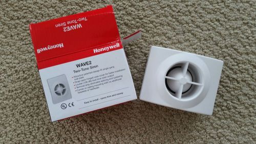 **NEW** (2) Honeywell Wave2 Two-Tone Indoor Alarm Sirens - FREE SHIPPING !!!!