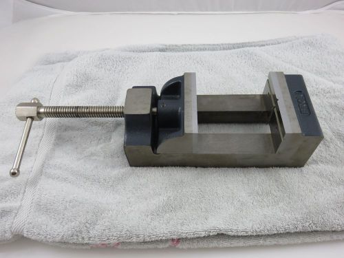 Eron Model No. P400 Drill Press Vise 4&#034; Steel Jaws 1 Grooved 1 Plain Japan Made