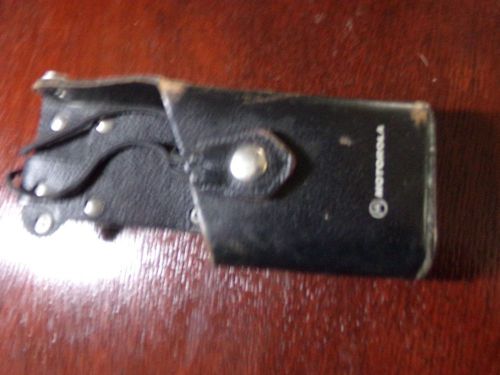 Motorola Saber NTN5644A Leather Holster Case with Belt Loop &amp; T-Strap-USED