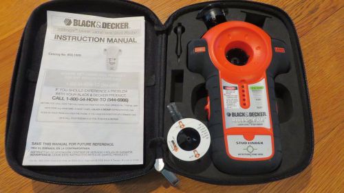 Black and Decker Bullseye Auto Leveling Laser and Stud Finder in Case BDL100S