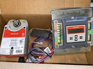 Honeywell Jade Economizer W7220a1000 with sensor and Actuator open box carrier