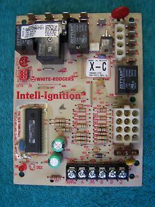 Trane American Standard D341396P01 OEM furnace control board 50A65-475 CNT03076
