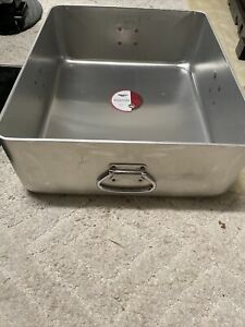 Vollrath - 68391 - 17 3/8 in x 20 7/8 Aluminum Roasting Pan