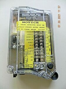 SYSTEM SENSOR AD4P120 S911 FIRE ALARM EQUIPMENT SMOKE DETECTOR FOR DUCT APPLICAT