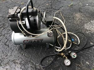 Gast Vacuum Compressor Pump 71R142-P075T-D300X 115V 1/3 Hp