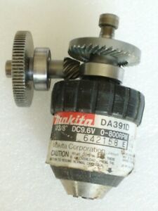 MAkita 3/8&#034; Keyless Chuck w/ Gears from a Right Angle Drill DA 391D  USED