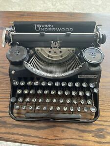 Vintage Very Rare 1930s Deutsche Underwood Elliot Fisher Typewriter