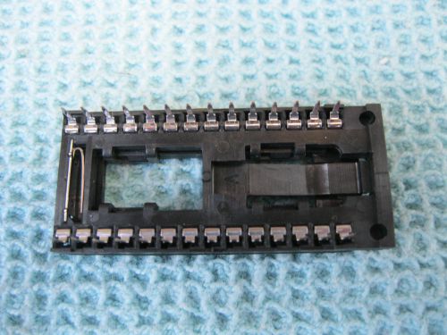 Burndy Silicon Chip Carrier Model DIlBQ28P.101 NOS