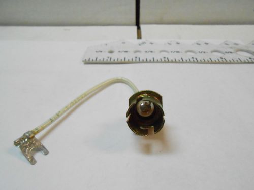 5945461 LAMPHOLDER  SOCKET PLATE WITH WIRE 115V SINGLE POST NEW OLD STOCK