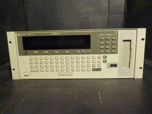 Hewlett Packard HP 75000 Series B E1301A with E1330B, E1364-66201, E1346-66201