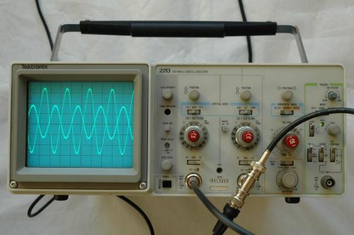 Tektronix 2213 analog 60 mhz oscilloscope, two probes, power cord, works great for sale