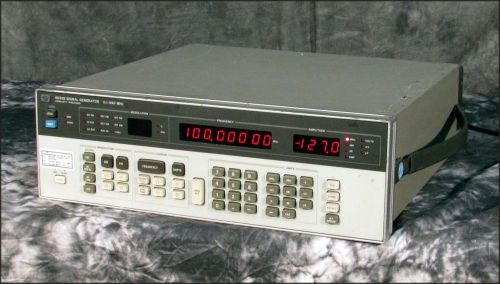 HP 8656B SIGNAL GENERATOR / 0.1 to 990MHz with OPT 001 002
