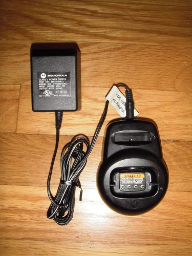 Motorola cls radio charger hctn4001a for cls1110,cls1410,vl50 for sale