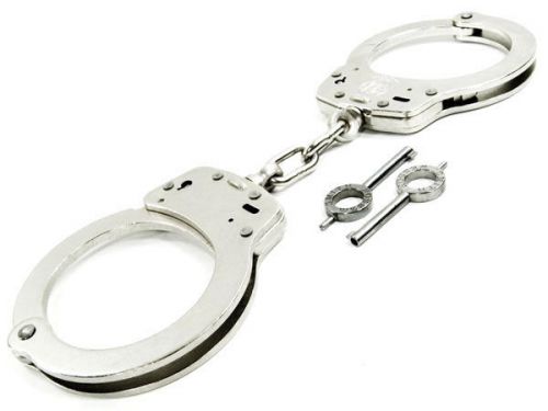 Smith &amp; wesson s&amp;w 100 chain-linked nickel handcuffs for sale
