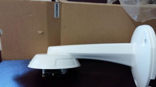 NEW CNB Samsung SMWB2000 Mini Dome Outdoor Camera Wall Mount Bracket Security