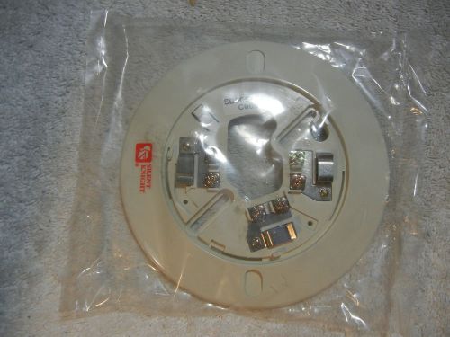 SILENT KNIGHT SD505-6AB SMOKE DETECTOR BASE    New