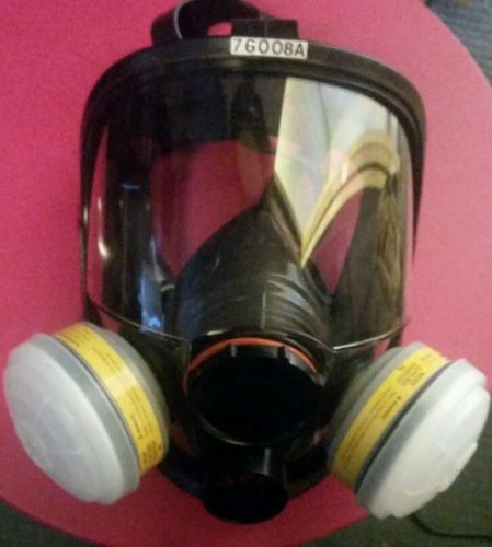 North respirator #76008a m/l with n75003l filter cartridges for sale