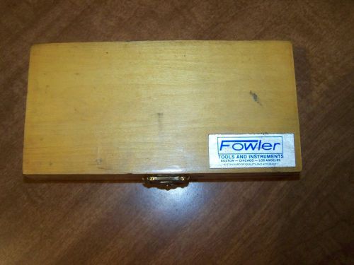 Nice clean used fowler 0-1&#034; micrometer in wooden box .001&#034; increment #52-254-001 for sale