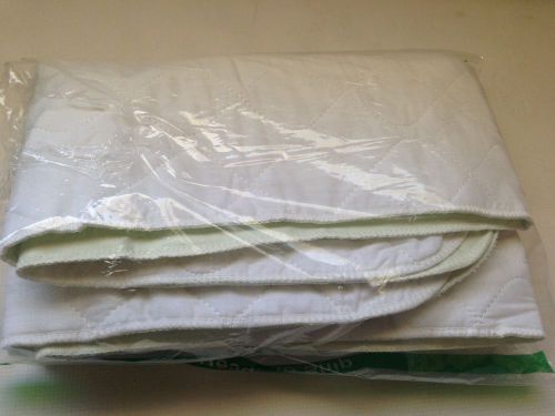 Waterproof Sheet Protector  Priva Ultra Plus Absorbent 300 Washes ,34 by 52-Inch