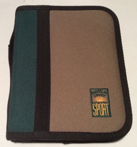 Franklin Covey Green DURABLE SPORT Planner/Binder WASHABLE With Inserts Refills