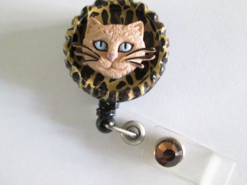 KITTY CAT HEAD ID BADGE RETRACTABLE REEL HOLDER NURSE, MEDICAL,VET,OFFICE,ICU