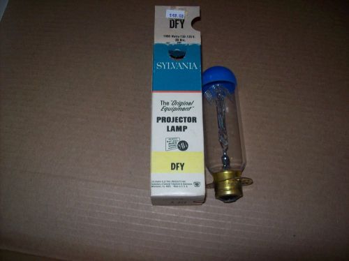 2 nos projector bulb  sylvania /ge dfy 1000 watts 120-125 volt 25 hours for sale