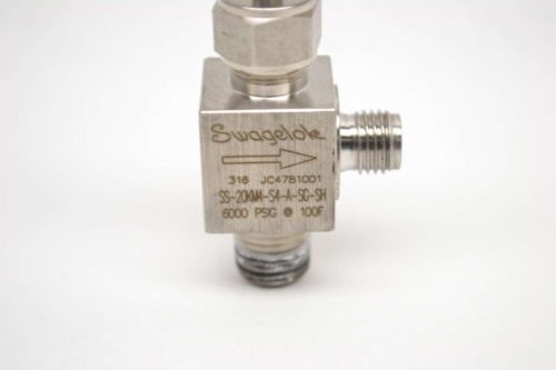 SWAGELOK SS-20KM4-S4-A-SG-SH ANGLE 1/4 IN NPT STAINLESS NEEDLE VALVE B480017