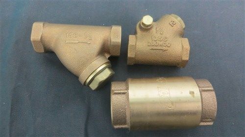 3 check valves, 1&#034; Bronze - 150 1/2&#034; Toyo - 125S 1/2&#034; Kitz