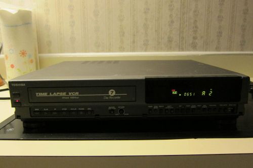 Toshiba Time Lapse VCR  VHS KV-5168A w/mono sound