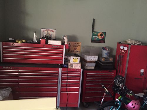 snap on tool box with tools, open up shop