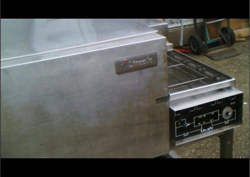 Lincoln impinger conveyor belt pizza oven nat gas for sale