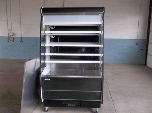 Federal Industries Reach In Cooler Grab and Go RSSM478SC-3
