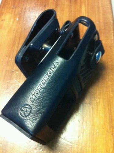 Motorola HLN9421A Black Leather Case with Swivel