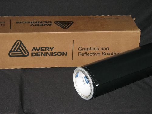 Avery Vinyl Graphics-Matte Black-T-15inch Roll Punched