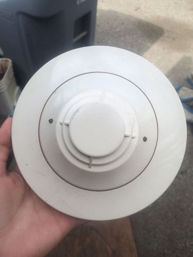 Notifier Addressable Smoke Detectors FSI-851 Ion