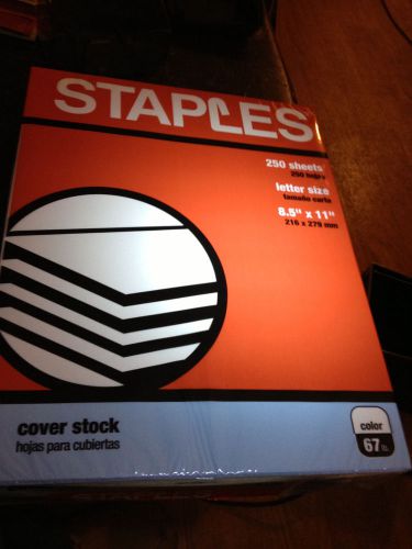 Staples Cover Stock 250 Sheets - 8.5&#039;&#039; x 11&#039;&#039; Letter Size - Item No: 490882