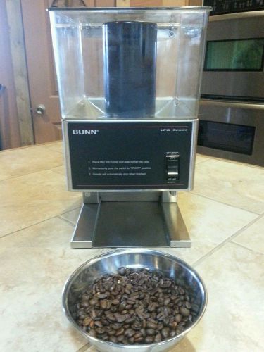 Bunn Stainless Steel Coffee Grinder .LPG Low Profile w/ Portion Control.  Nice !