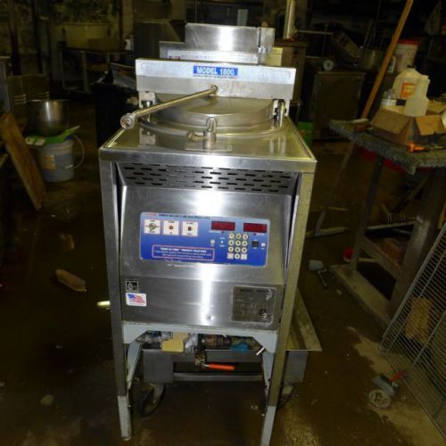 Broaster 1800gh gas pressure fryer for sale
