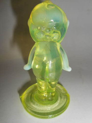 Yellow Vaseline Opalescent glass Kewpie cupie doll uranium girl figurine canary