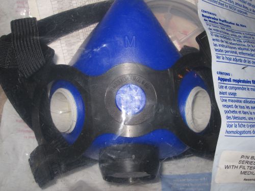 Survivair Half Mask Facepiece B260040 Series 2000 Medium