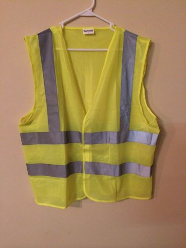 Lot of 37 Neon Safety Vest /reflective strips ANSI/DOT Class I and II size: L