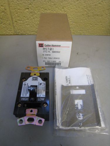 New Cutler Hammer MST01 Manual Motor Starter 1P Toggle Switch Style 5668D59G02