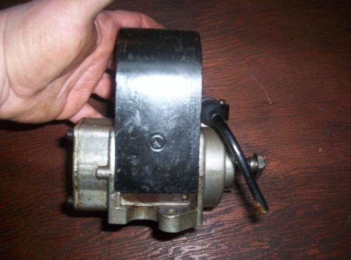 Old Fairbanks Morse Z Type R Magneto Hit Miss Gas Engine W Impulse Works !