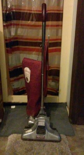 Royal vacuum 3000 preferred collection metal upright commercial vacuum cleaner for sale