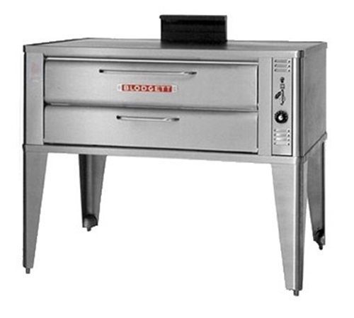 Blodgett 911P TRIPLE Pizza Oven deck-type Gas 33&#034;W x 22&#034;D deck interior (3)...